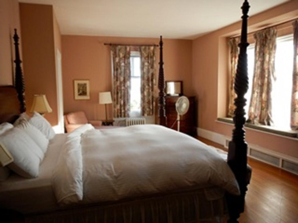 The Manor Inn Castine Екстер'єр фото
